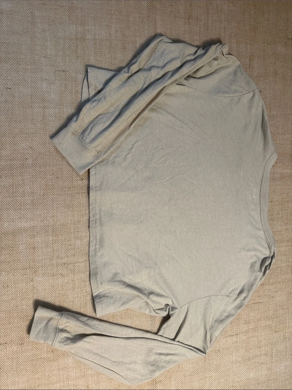 Wrangler Women's Beige Cropped Long-Sleeve Tee